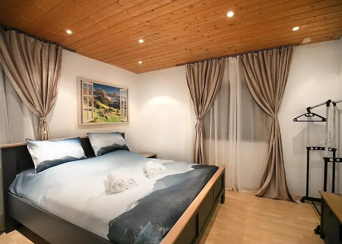 Alpina Haus *